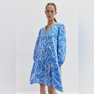 NWT H&M Patterned Dress